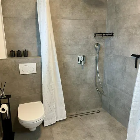 Zentrale Wohnung 3 - Kostenloser Parkplatz - Hdz - Bali Therme - Gop Bad Oeynhausen Exterior photo