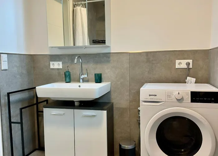 Zentrale Wohnung 3 - Kostenloser Parkplatz - Hdz - Bali Therme - Gop